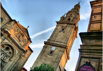 Tower of the Cathedral of Santo Domingo de La Calzada | Blog of Vivanco